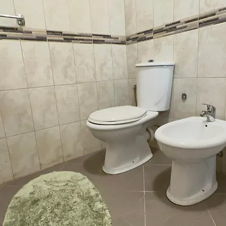 Urban Heaven * ティラナ